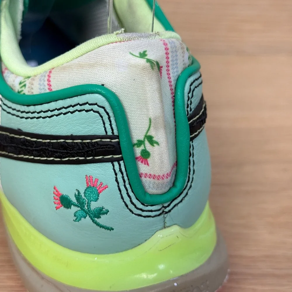 Nike Floral Embroidered Golf Shoes‎ DR5473-103 White Green Black Size 7.5